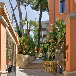 Bed & Breakfast Contessa Arrivabene Antica Dimora, Rome